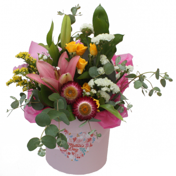 Flower arrengement for Mother's day - 1